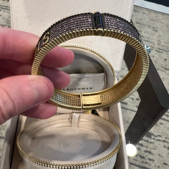 Freida Rothman Strength Bracelet - Picture 12 of 12